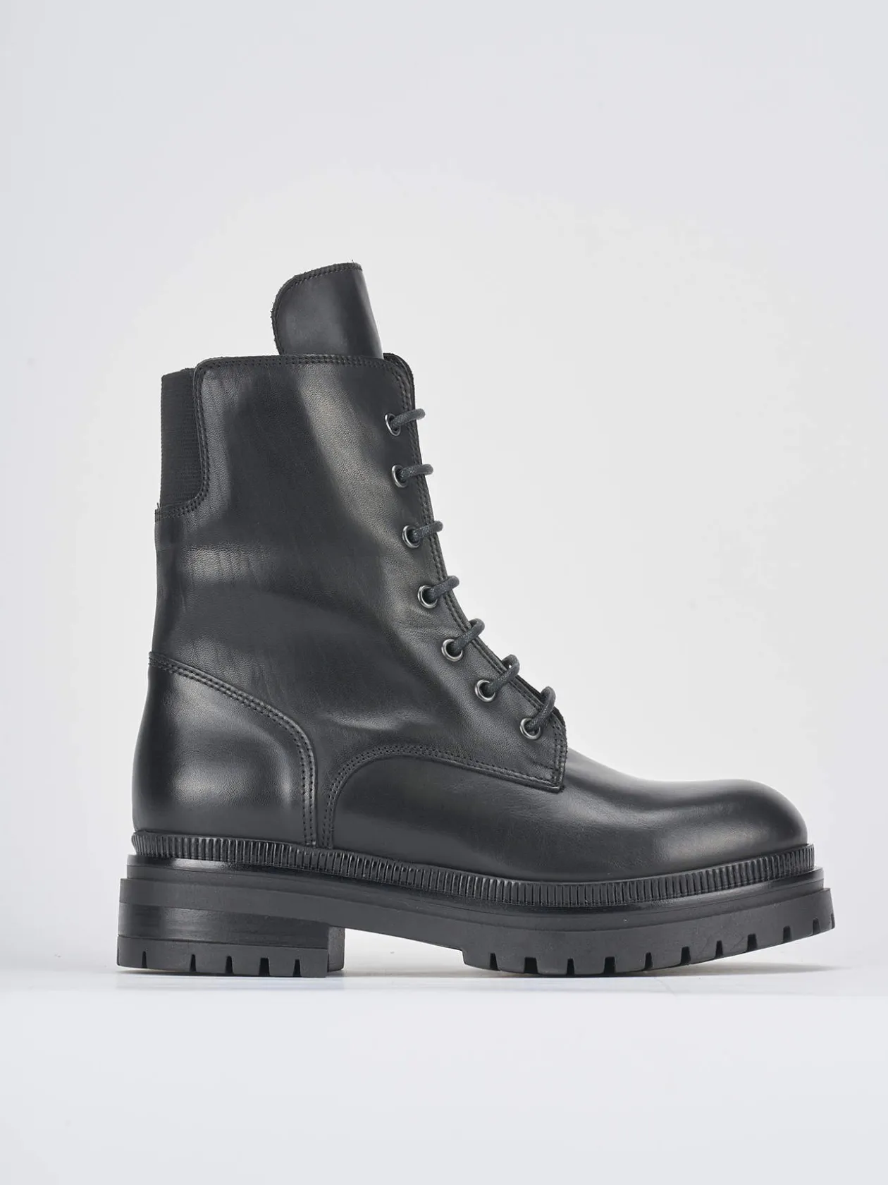 Anfibi tacco 3cm pelle nero