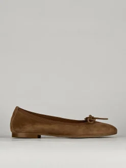 Ballerina tacco 1 cm marrone camoscio