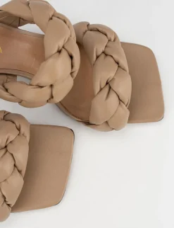 Ciabatta da passeggio tacco 5 cm beige pelle