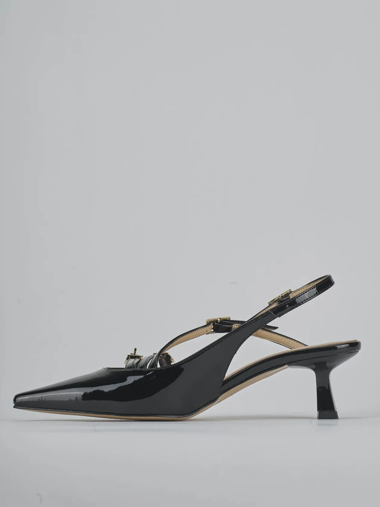 Décolleté e slingback tacco 7cm vernice nero