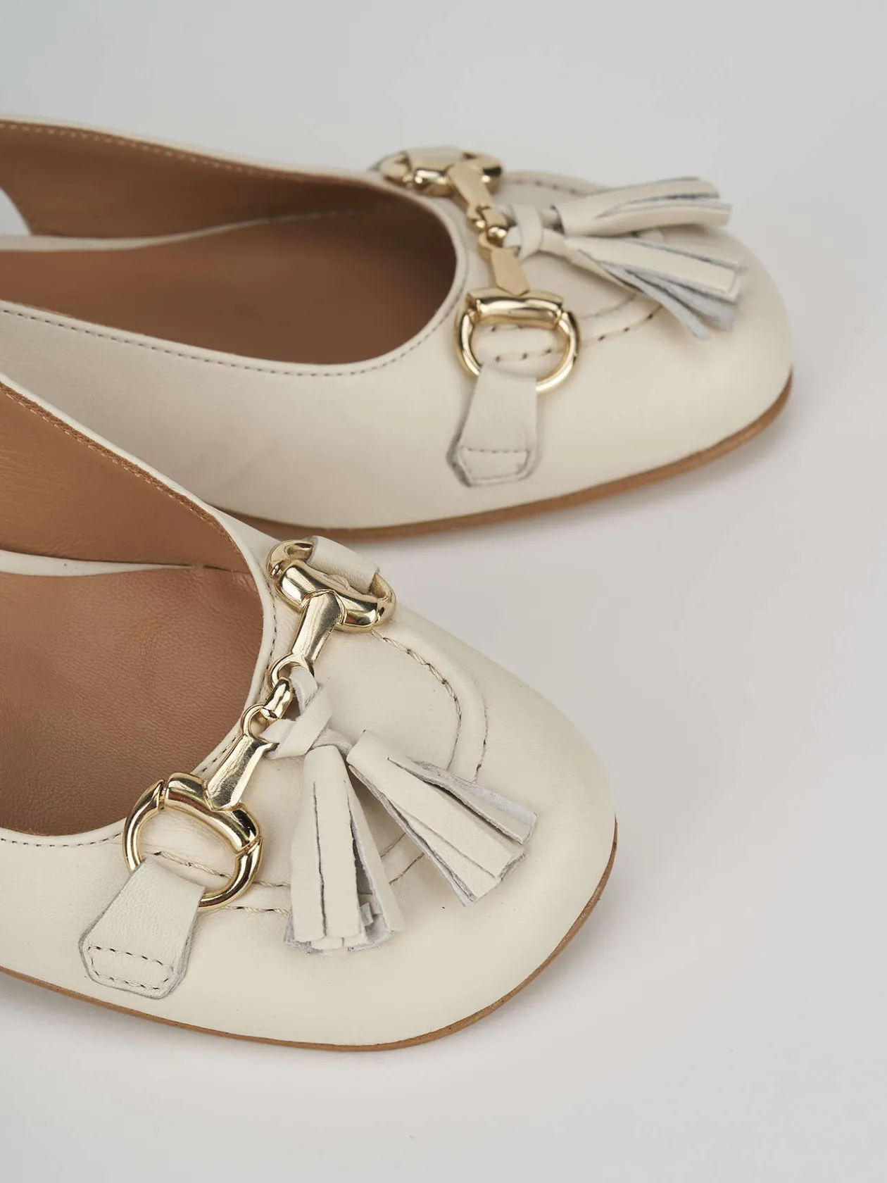 Décolleté e slingback tacco 3cm pelle bianco