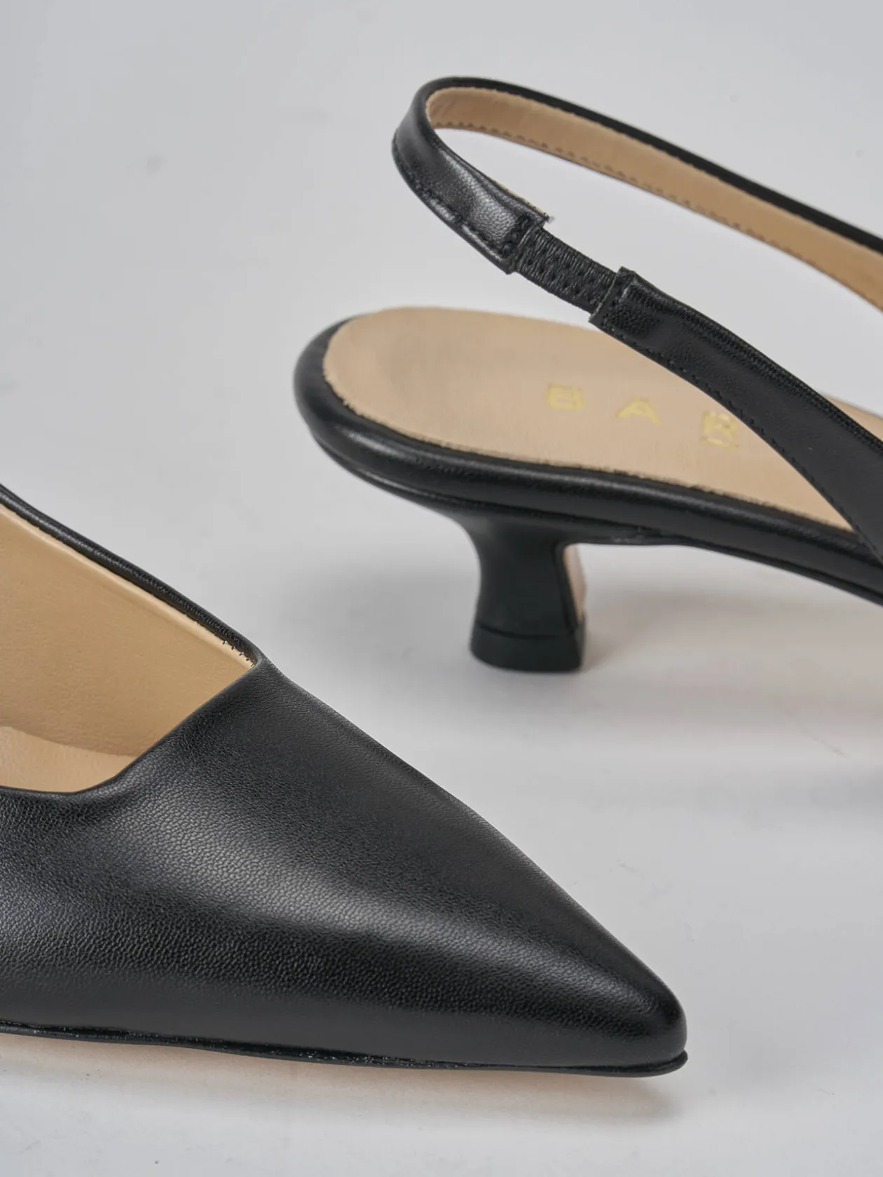 Décolleté e slingback tacco 3cm pelle nero