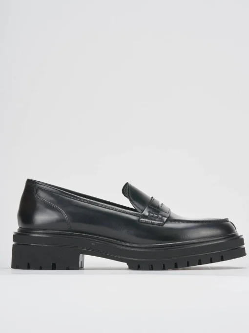 Mocassini tacco 2cm pelle nero