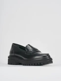 Mocassini tacco 2cm pelle nero
