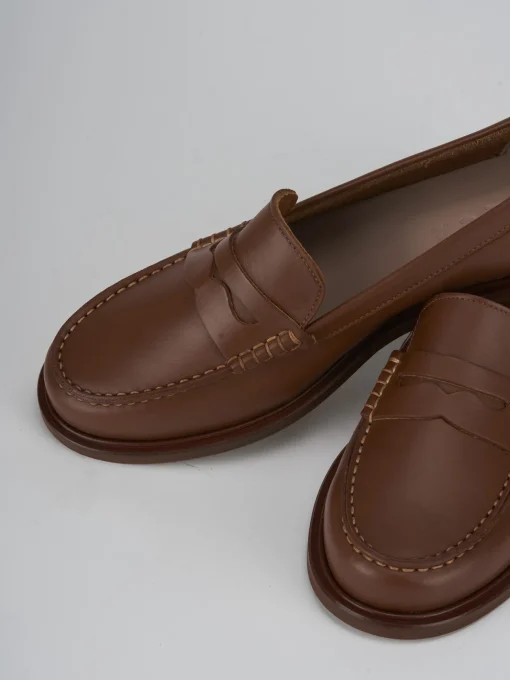 Mocassini tacco 2cm pelle marrone