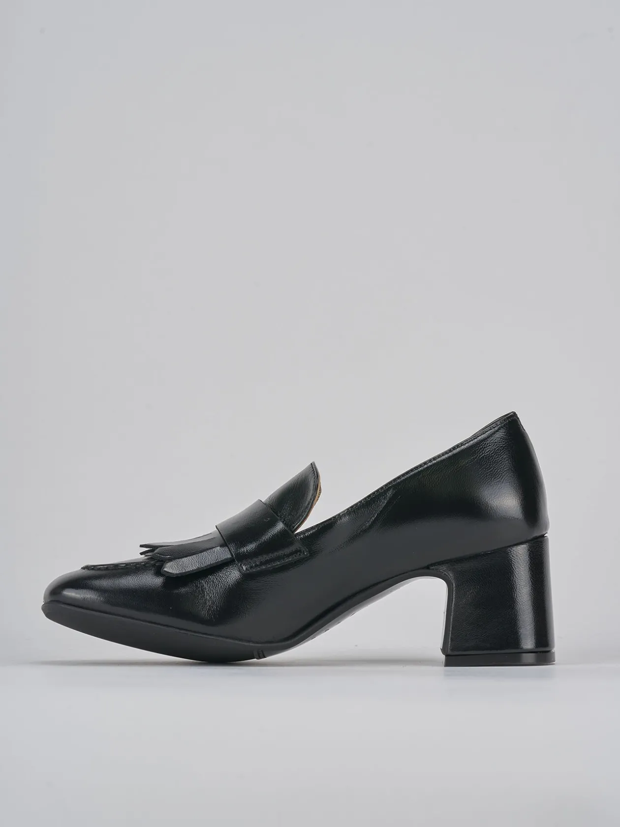 Mocassini tacco 5cm vernice nero