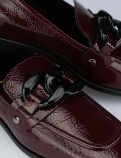 Mocassino tacco 1 cm bordo' vernice