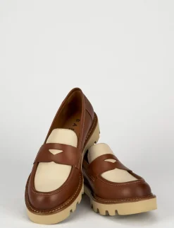 Mocassino tacco 1 cm marrone pelle