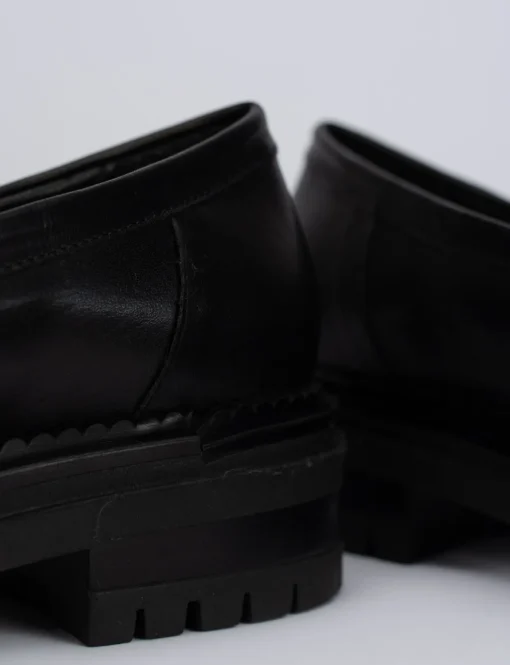 Mocassino tacco 1 cm nero pelle