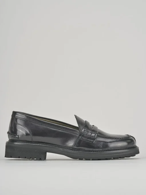 Mocassino tacco 1cm nero pelle