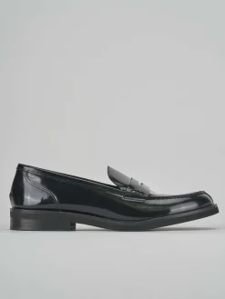 Mocassino tacco 2cm nero pelle