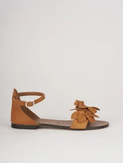 sandalo tacco 1 cm cuoio
