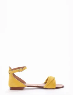 Sandalo tacco 1cm giallo