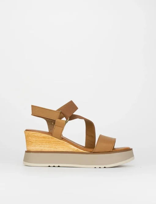 Sandalo zeppa 3 cm marrone pelle