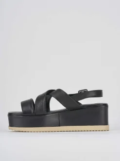 Sandalo zeppa 5 cm nero pelle
