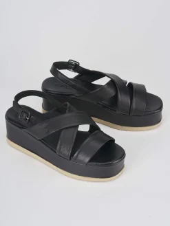 Sandalo zeppa 5 cm nero pelle