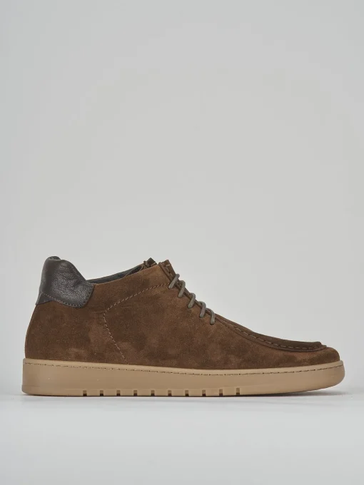 Sneakers camoscio marrone