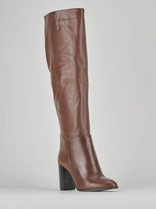 Stivale tacco 9 cm marrone pelle