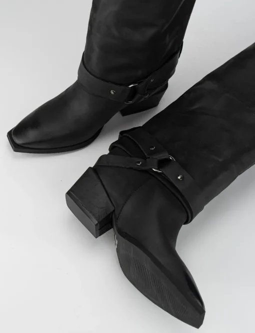 Stivale tacco 5 cm nero