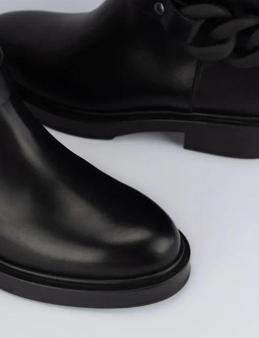 Stivale tacco 2 cm nero pelle
