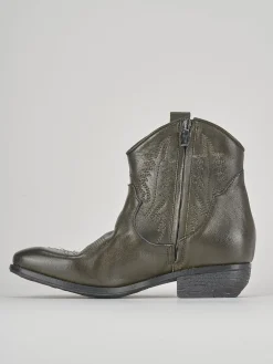 Stivale tronchetto tacco 3 cm verde pelle