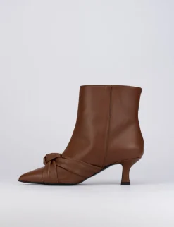 Stivale tronchetto tacco 5 cm marrone pelle