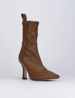 Stivale tronchetto tacco 8 cm marrone pelle