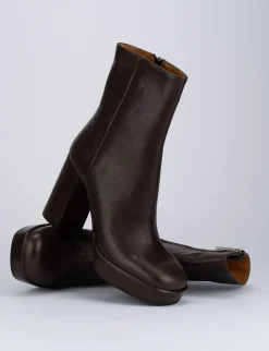 Stivale tronchetto tacco 9 cm testa pelle