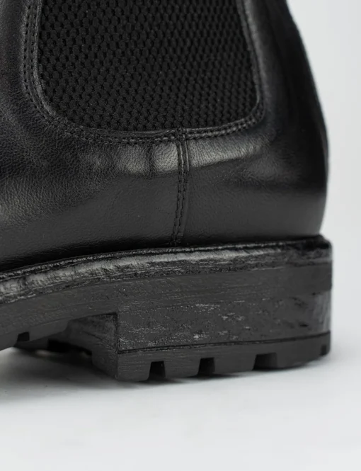 Stivale tronchetto tacco 1 cm nero