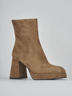 Stivaletti tacco 7cm camoscio marrone