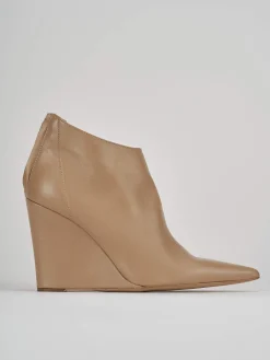 Stivaletti tacco 9cm pelle beige