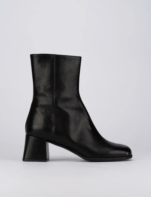 Stivaletti tacco 6cm pelle nero