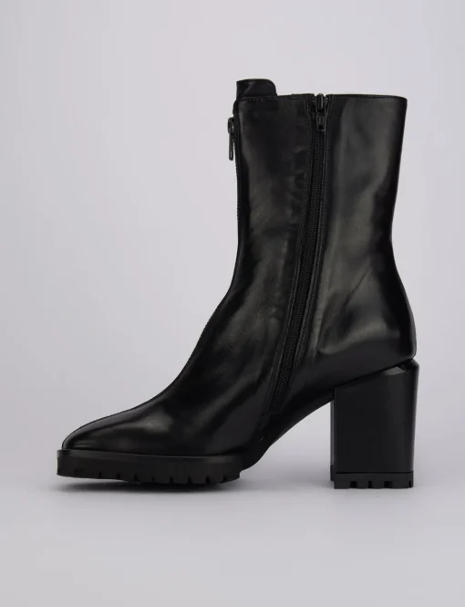 Stivaletti tacco 5cm pelle nero