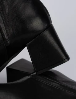 Stivaletti tacco 6cm pelle nero