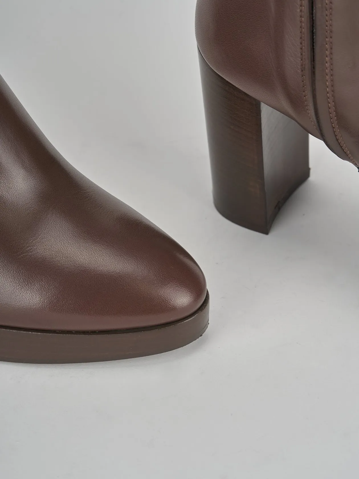 Stivaletti tacco 7cm pelle testa