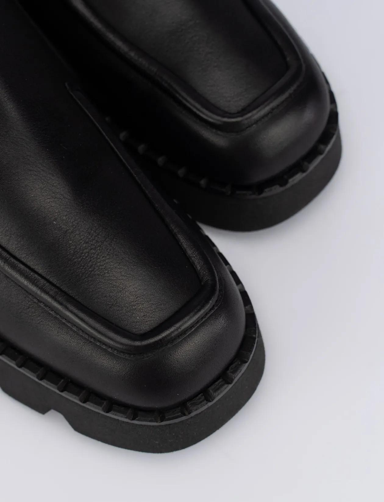 Stivaletti tacco 1cm pelle nero