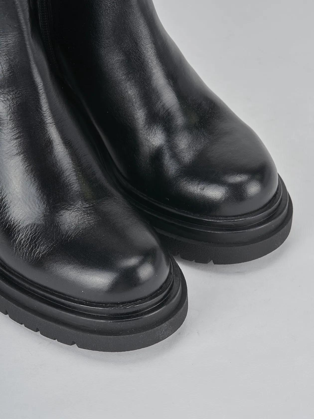 Stivaletti tacco 5cm pelle nero