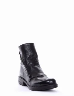 stivaletto tacco 2 cm nero