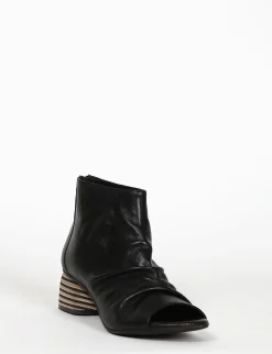 stivaletto tacco 5 cm nero