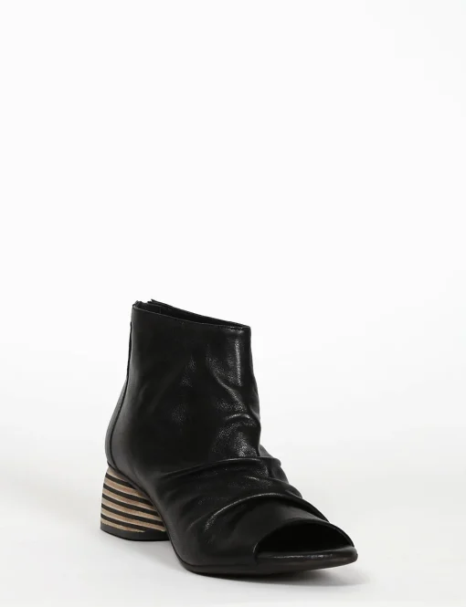 stivaletto tacco 5 cm nero