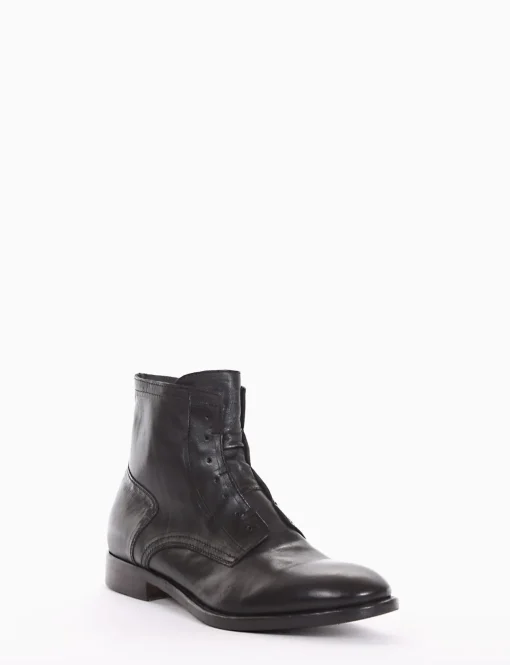 stivaletto tacco 2 cm nero
