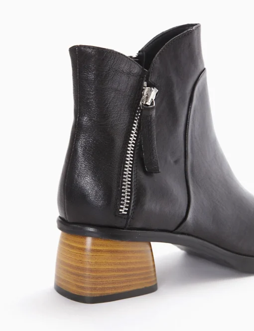 stivaletto tacco 4 cm nero