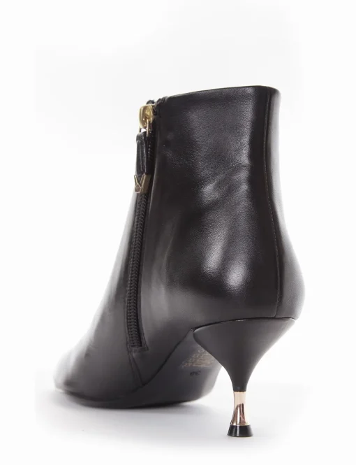stivaletto tacco 6 cm nero