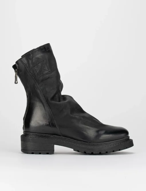 Stivaletto tacco 2cm nero