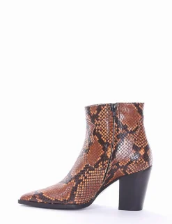 Stivaletto tacco 8cm cuoio