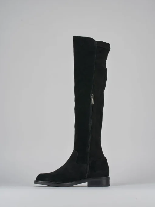 Stivali tacco 2cm camoscio nero