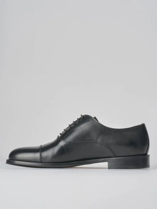 Stringate pelle nero